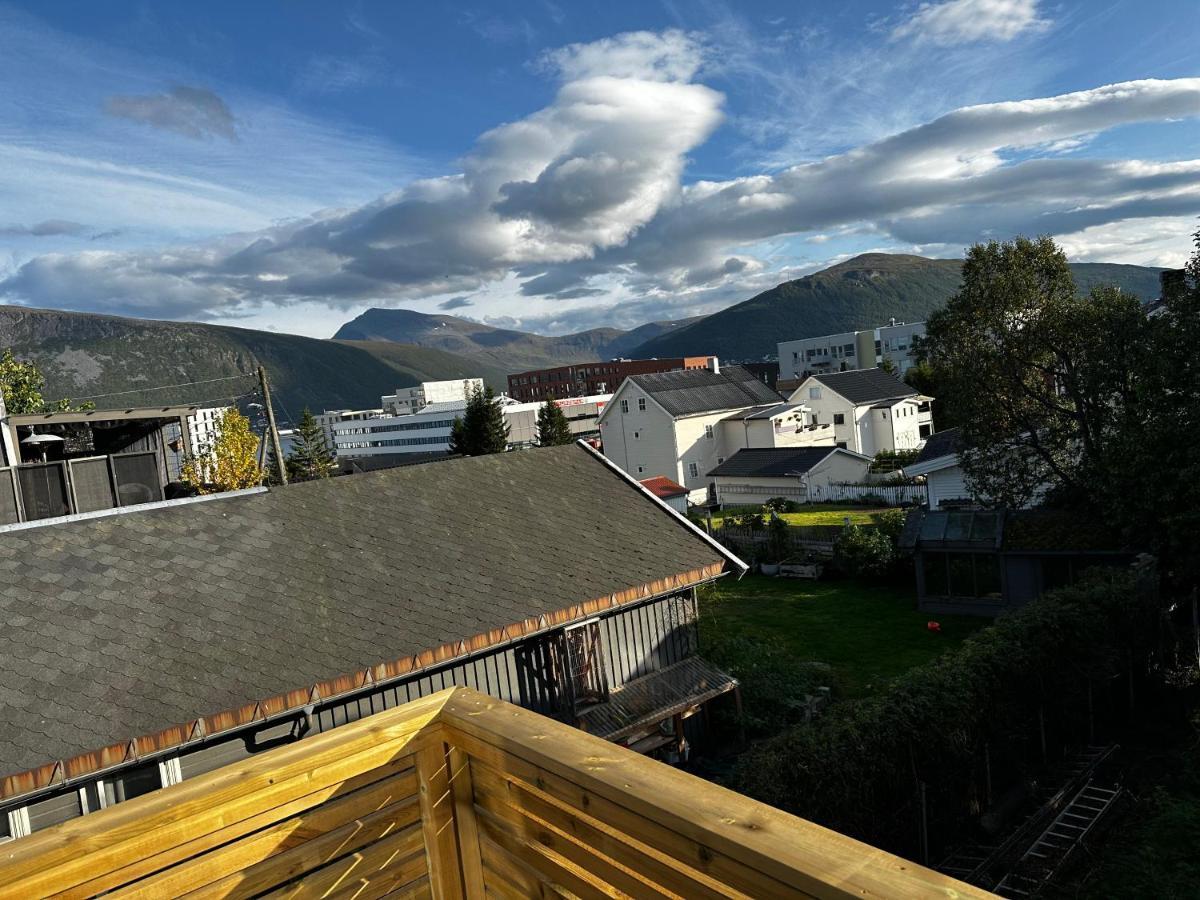 Tromso Central Guest House With Parking Extérieur photo